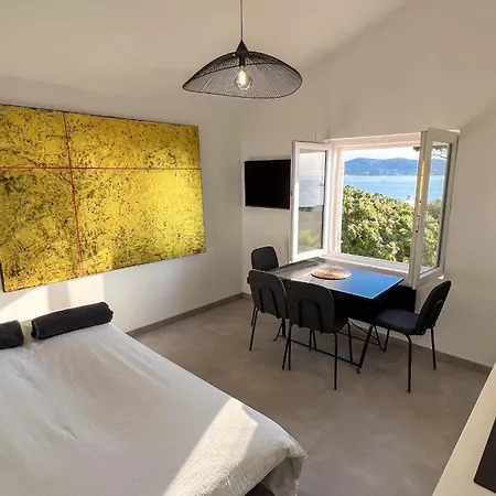 Luxueux De 4 Per A 30m De La Sainte-Maxime